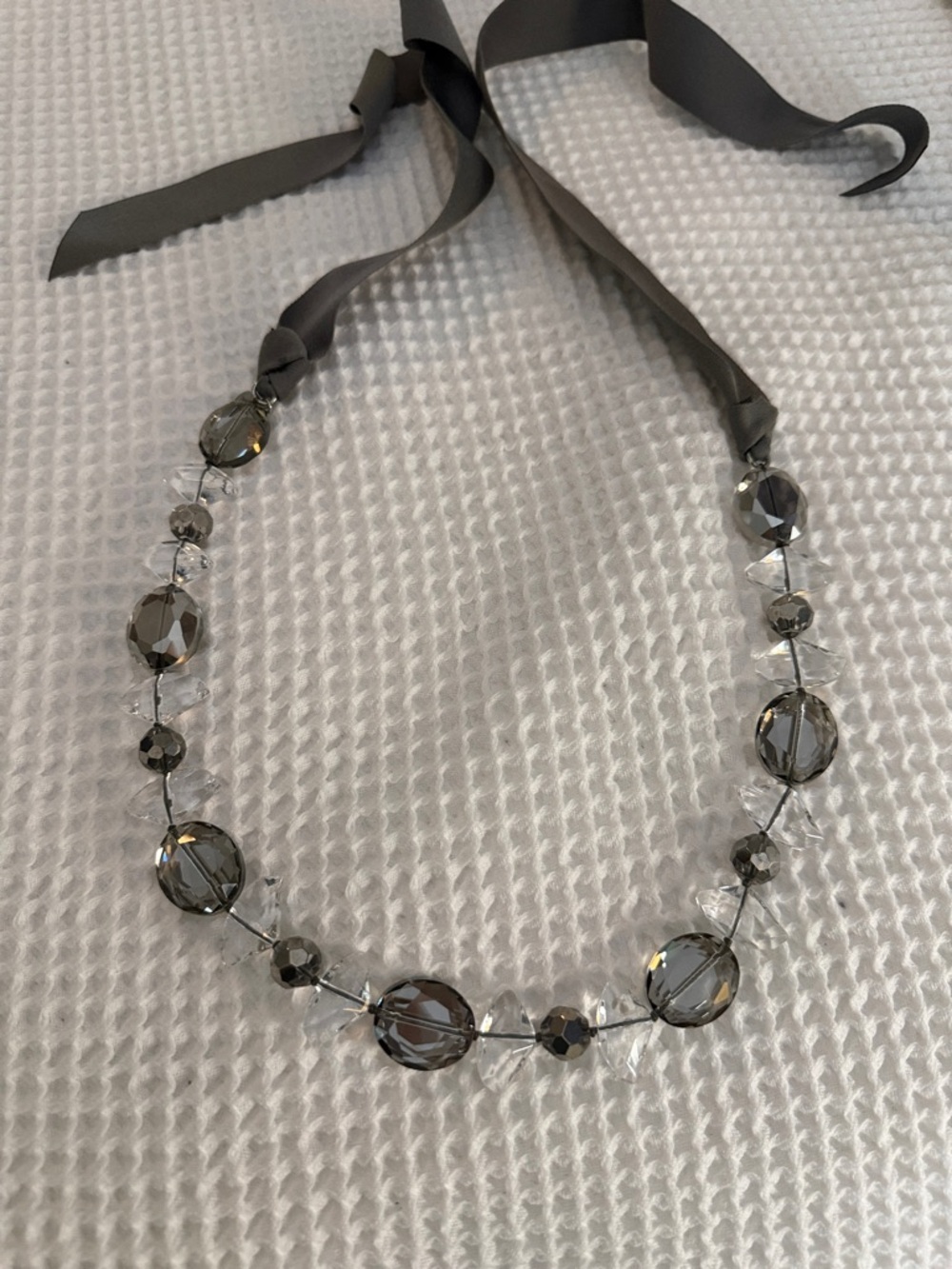Crystal Bead Ribbon Necklace - Gray